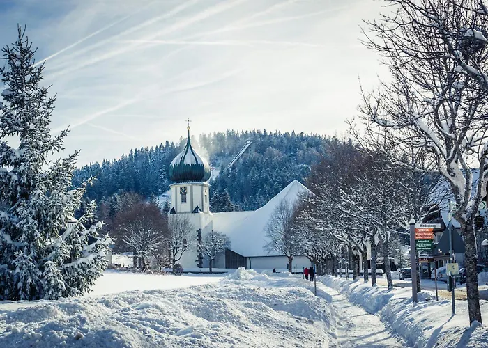 Drei Tannen - 06 - Apartmenthaus, Titisee, Nahe Badeparadies شقة